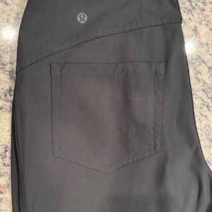 Lululemon Women’s Straight Leg Pant